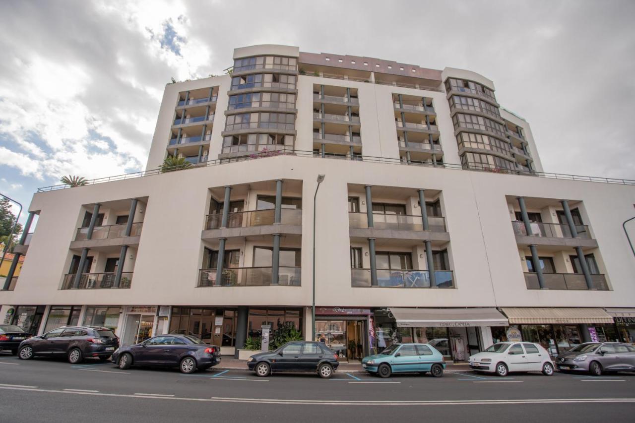 Flh Funchal Amazing Sea View Apartment With Pool エクステリア 写真